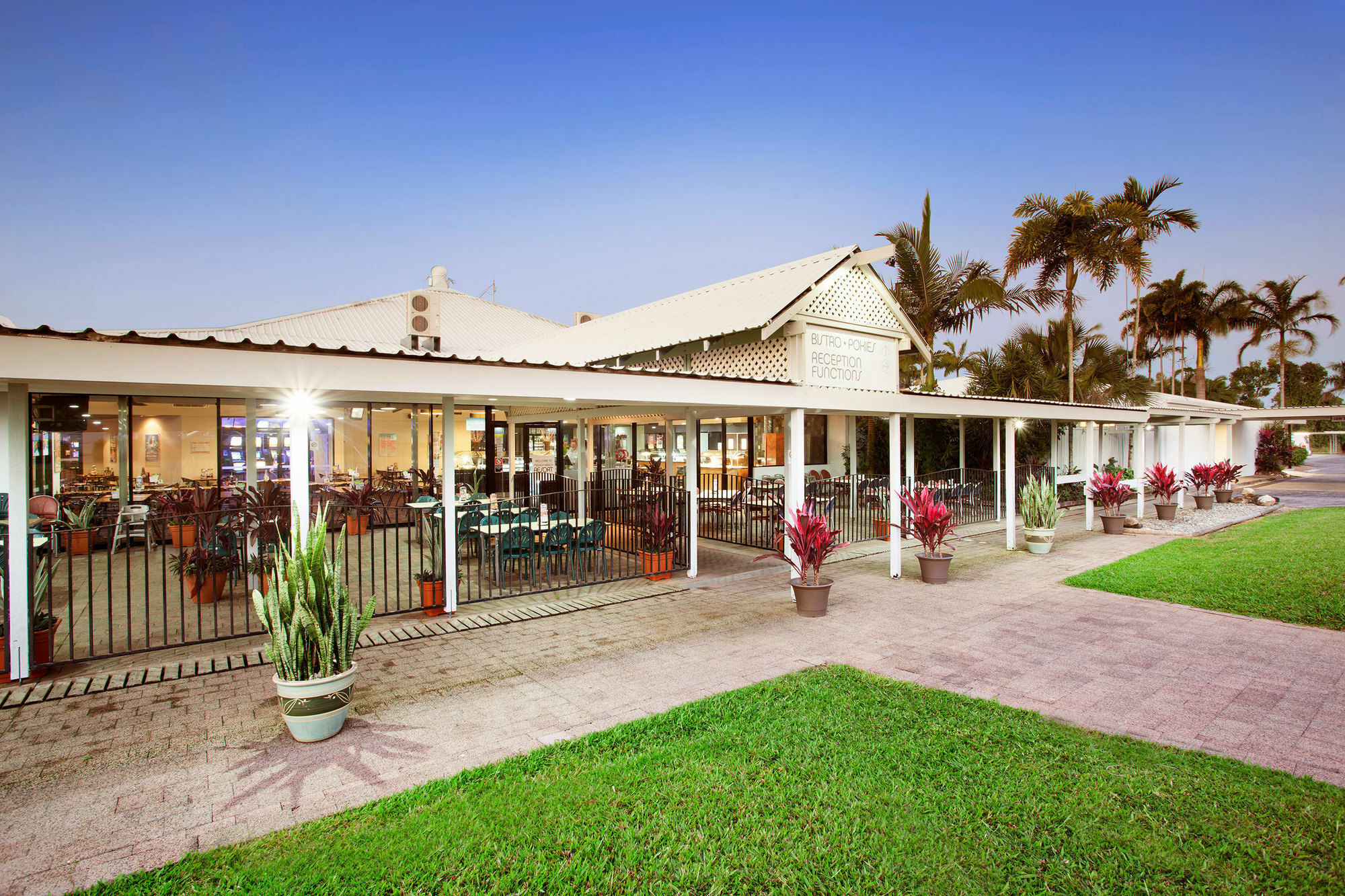 Mission Beach Resort Eksteriør bilde