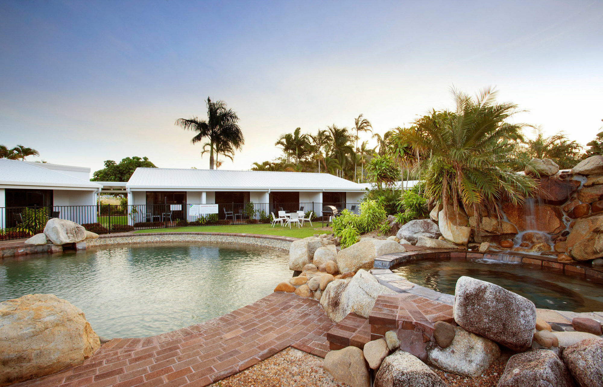 Mission Beach Resort Eksteriør bilde